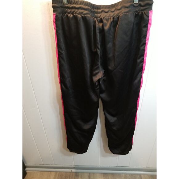 Puma Women's Y2K Black/ Hot Pink Striped Satin Jogger Pants Size XXL - Picture 4 of 11